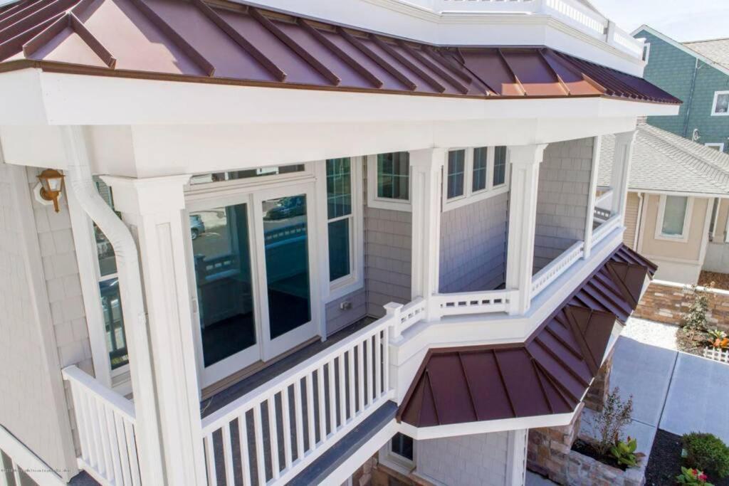 Ocean And Beach Views From Five Decks In Ortley Beach Seaside Heights Exteriör bild